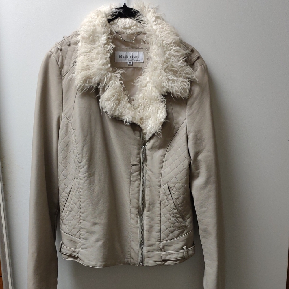 Black Rivet Tan and White Teddy Jacket Plush Comfort
